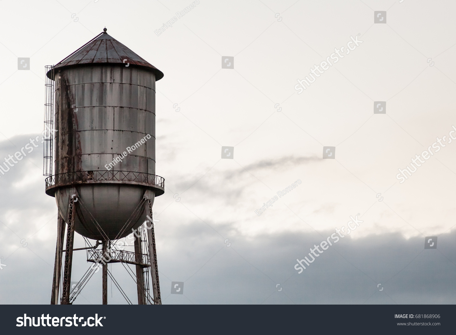 Old Water Tank La Lima Honduras Stock Photo 681868906 | Shutterstock