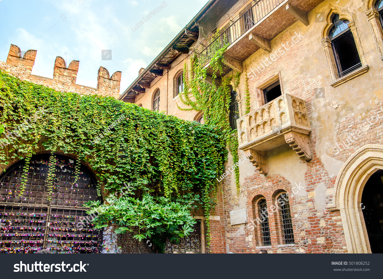 Romeo And Juliet Balcony Verona Map Original Romeo Juliet Balcony Located Verona Stock Photo 501808252 |  Shutterstock