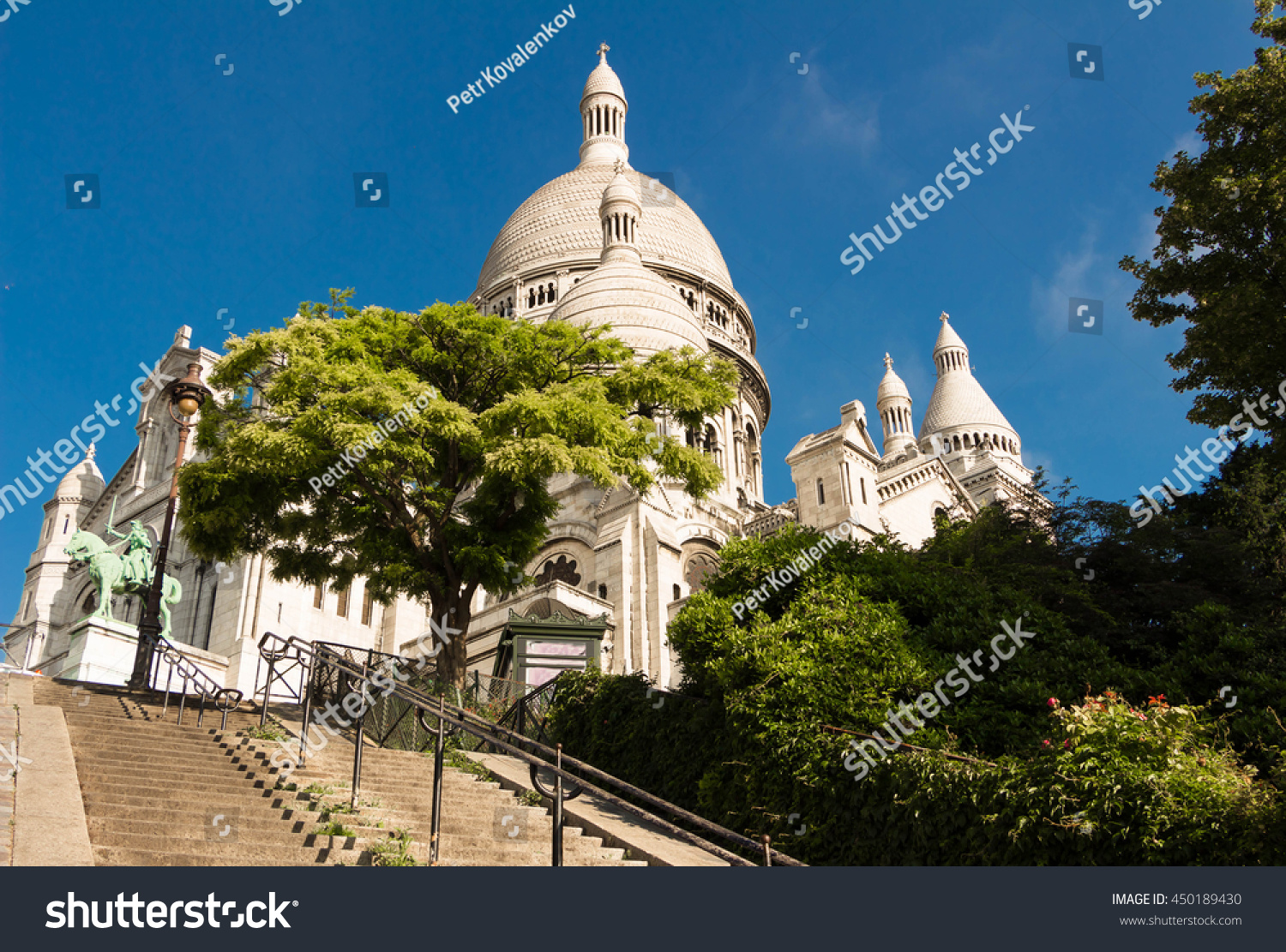 Sacre Coeur Basilica Roman Catholic Church Stock Photo (Edit Now) 450189430