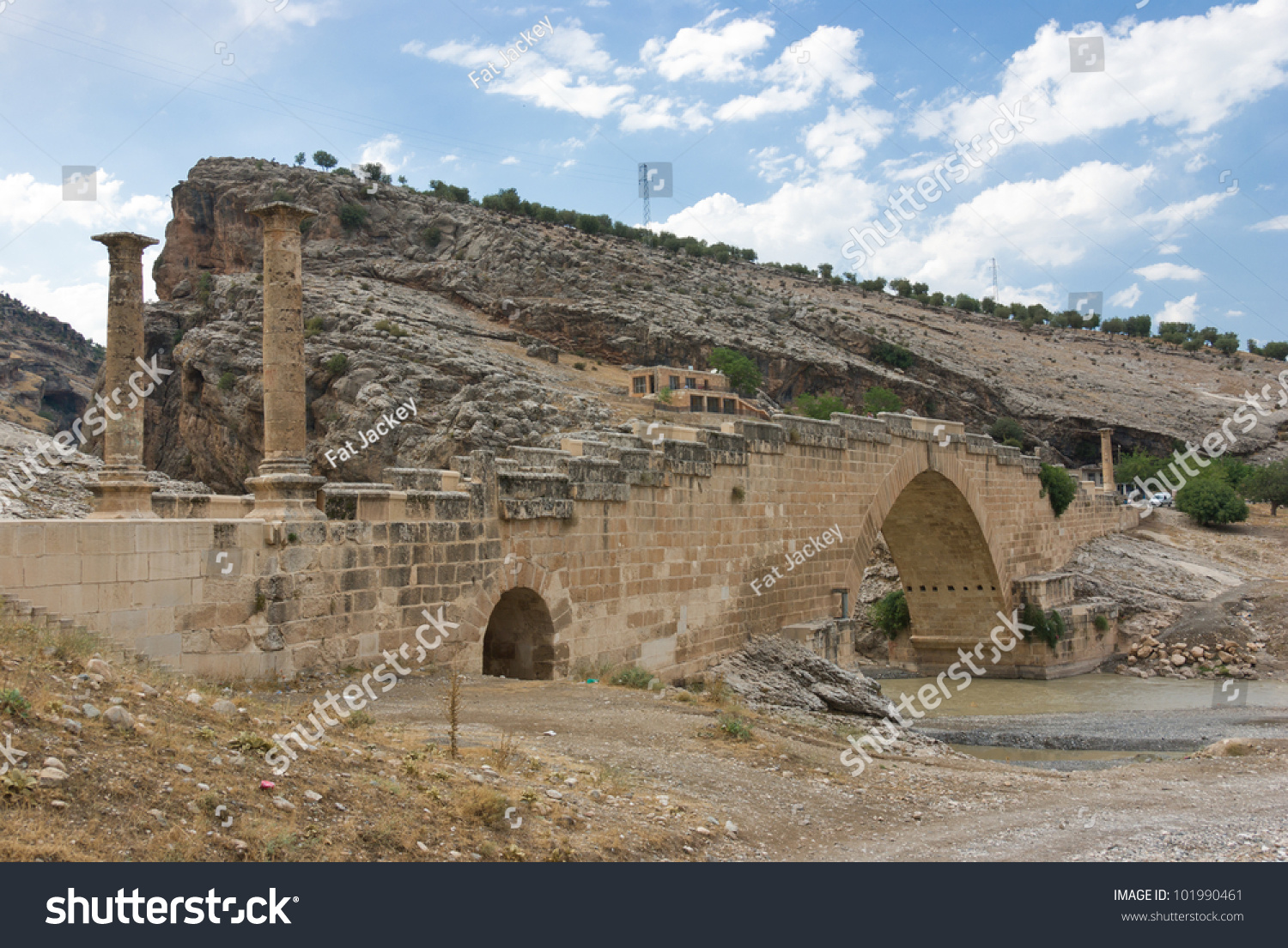 The Severan Bridge In Eastern Turkey, One Of The Oldest Roman Bridges ...