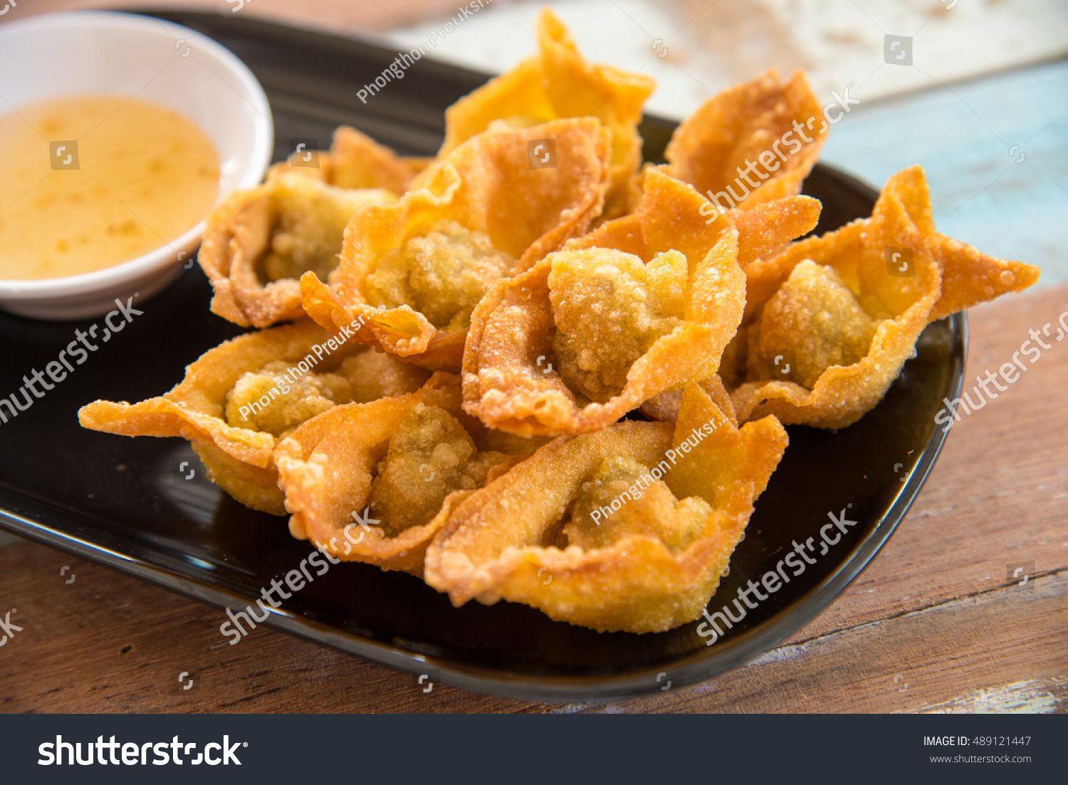 18-500-chinese-wonton-images-stock-photos-vectors-shutterstock