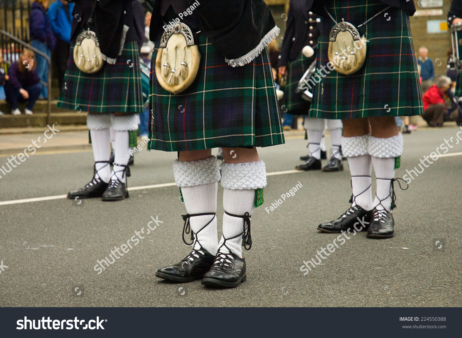 traditional kilts for men