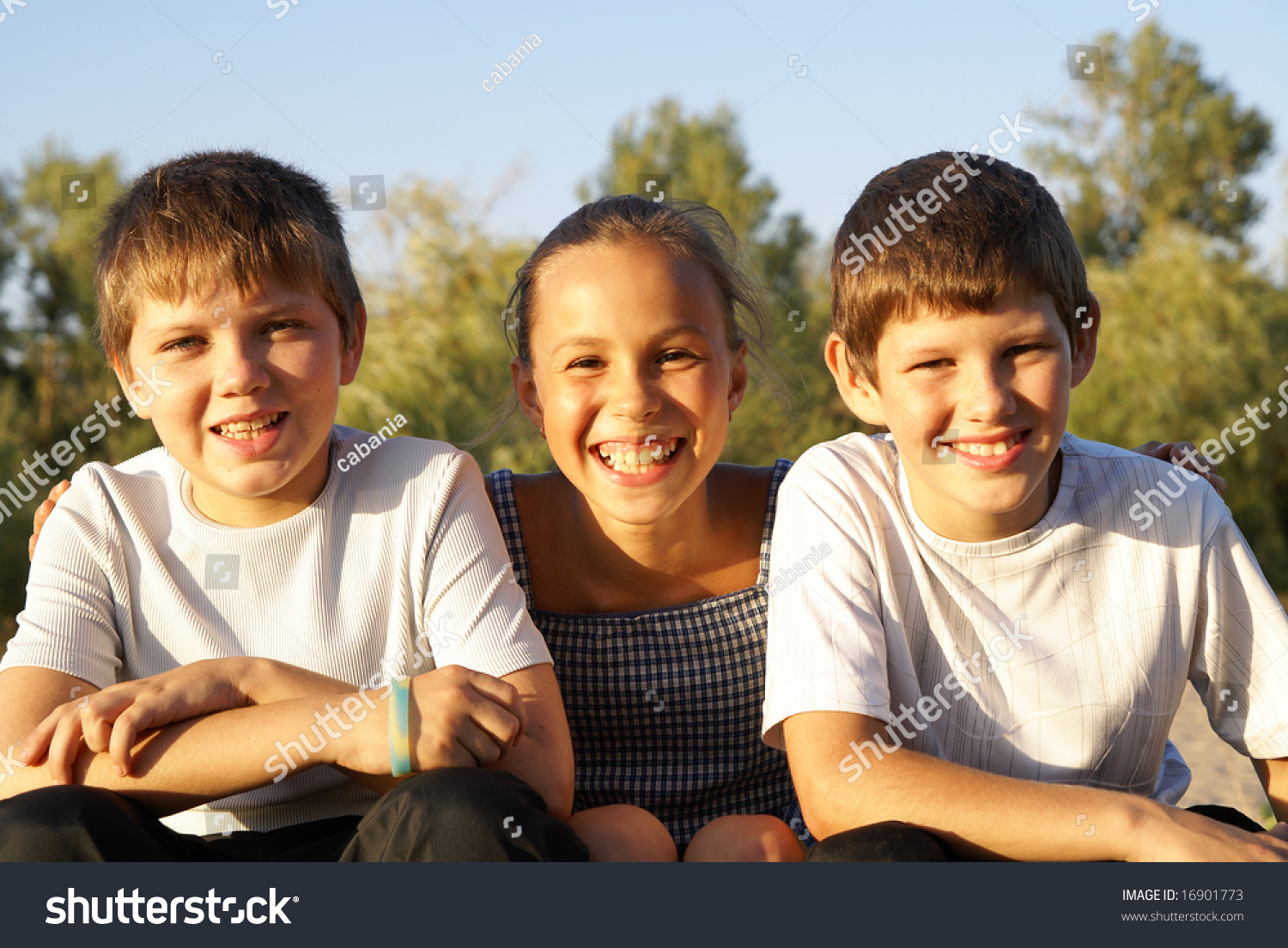 Three Preteen Friends Enjoying Summer Outdoors Stock Photo 16901773 ...