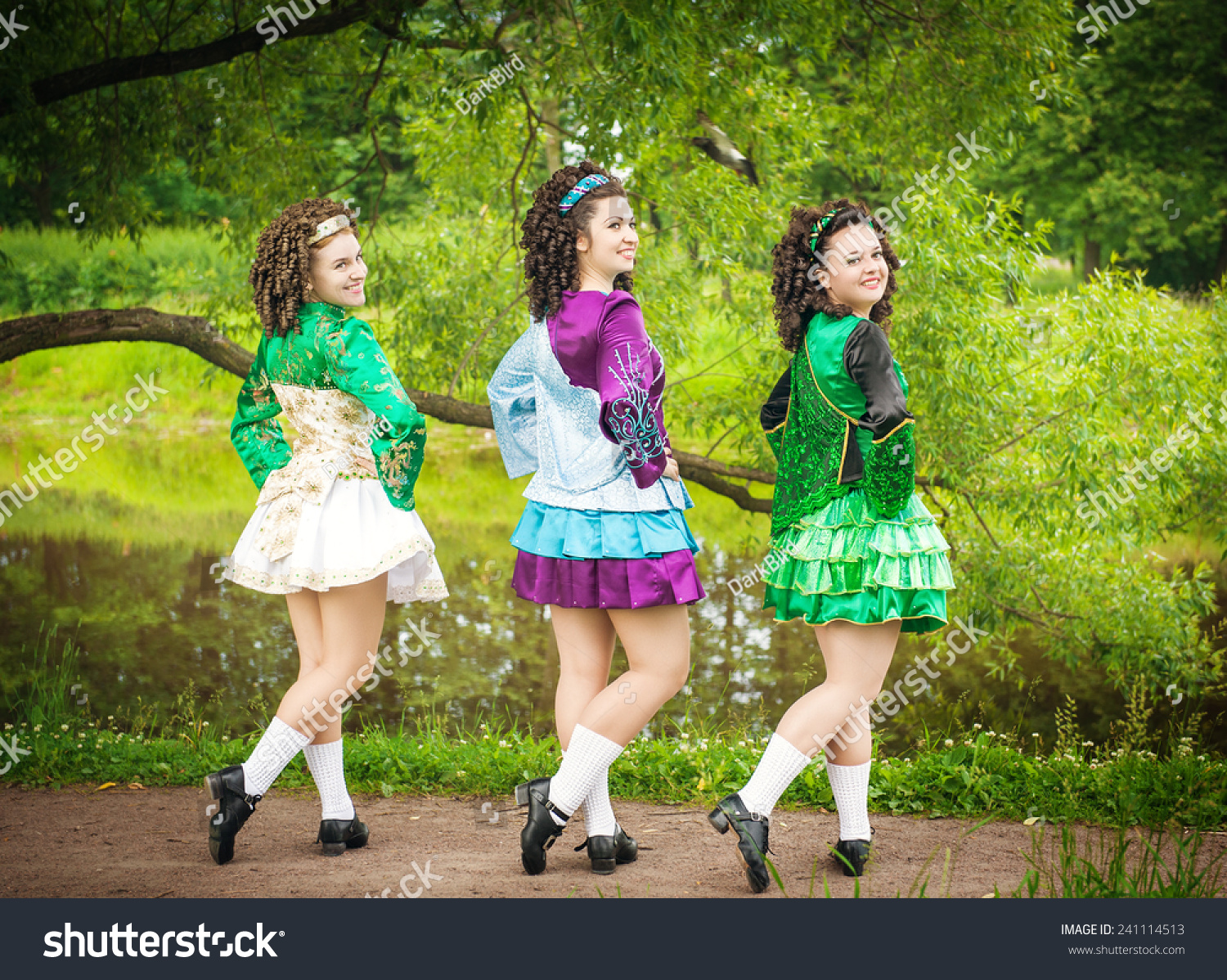 Three Young Beautiful Girls Irish Dance Stock Photo 241114513 ...