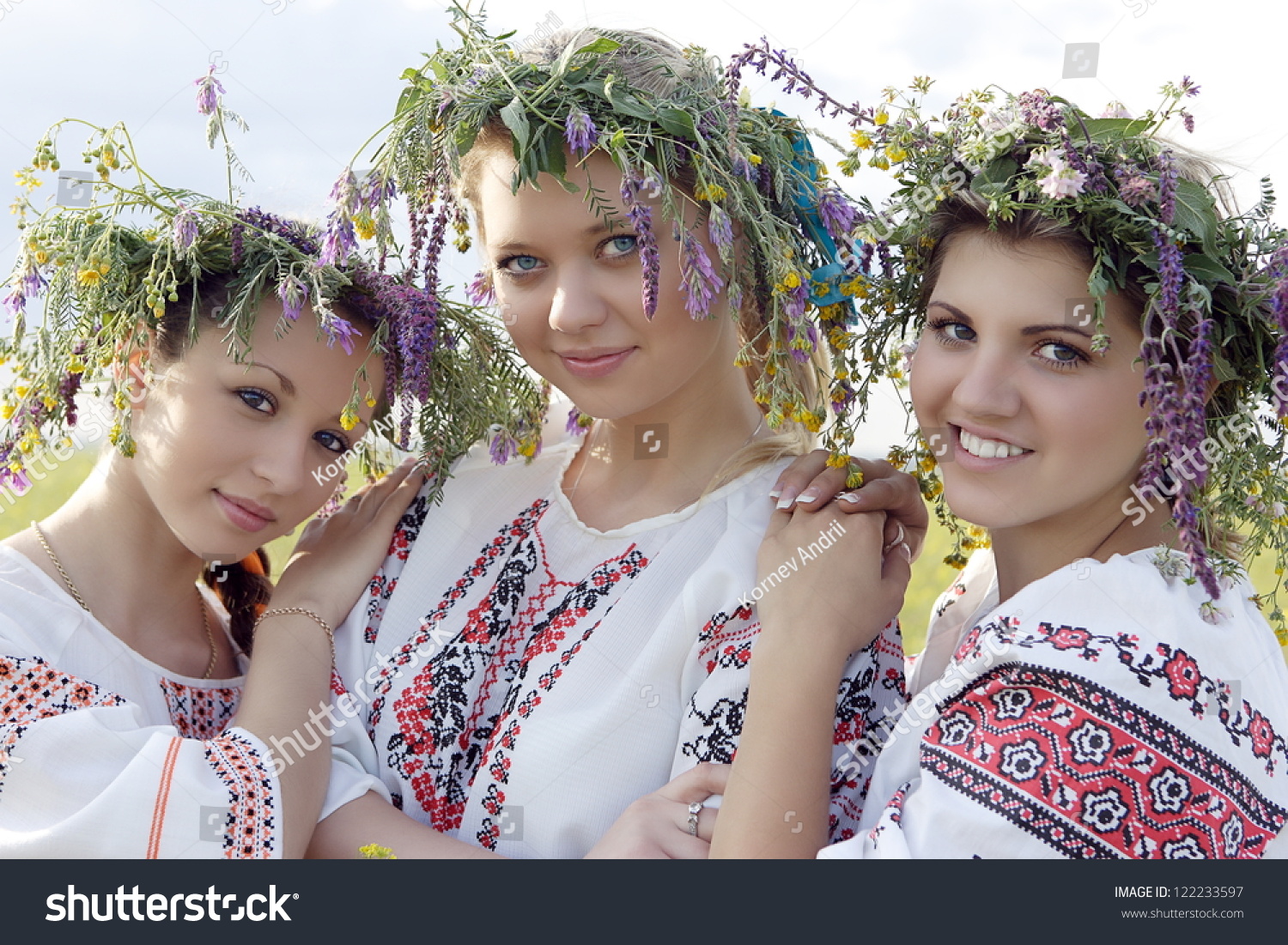 Young Ukrainian Teenels