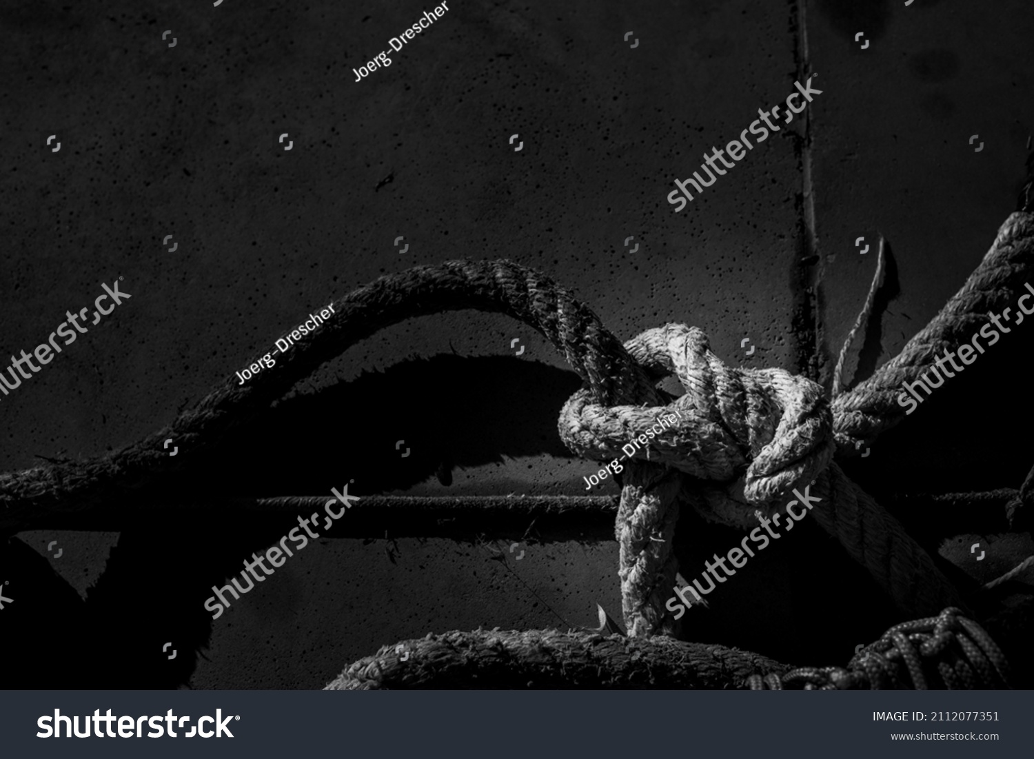 Tie Knot Perfect Bowline Black White Stock Photo 2112077351 | Shutterstock