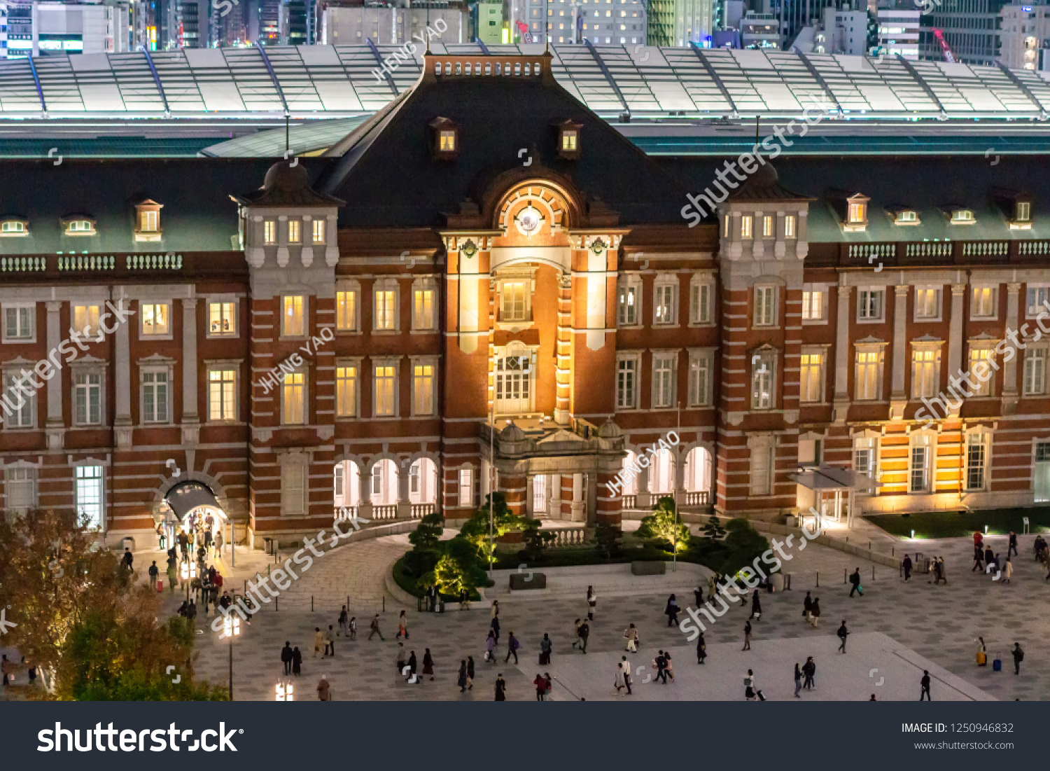 日本の温泉街 尾花沢銀山温泉 写真素材 Shutterstock