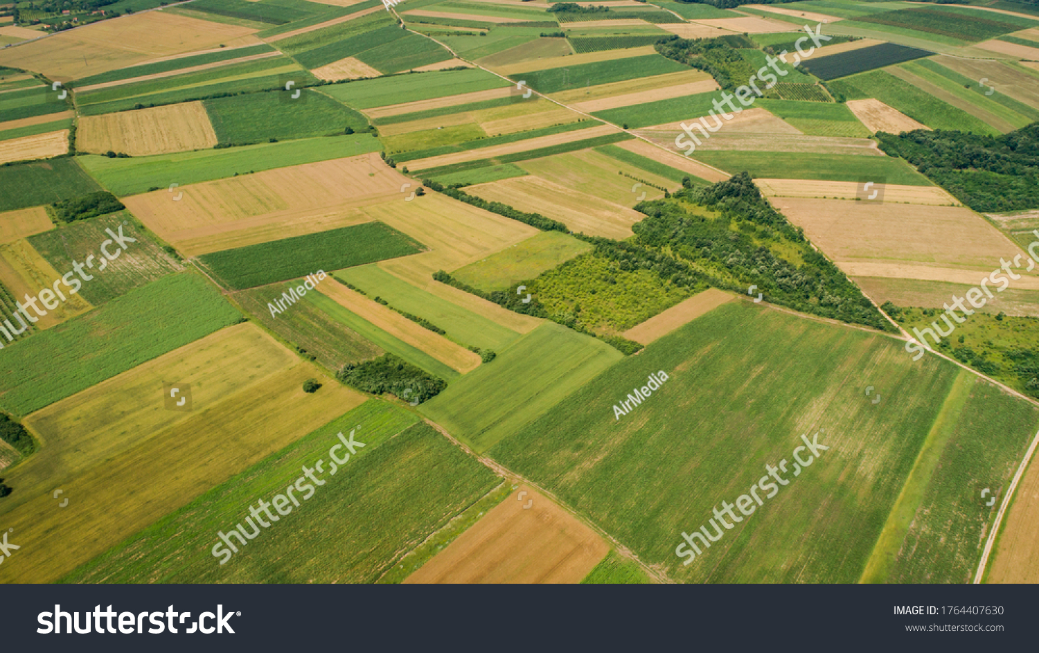 24,159 Serbia fields Images, Stock Photos & Vectors | Shutterstock