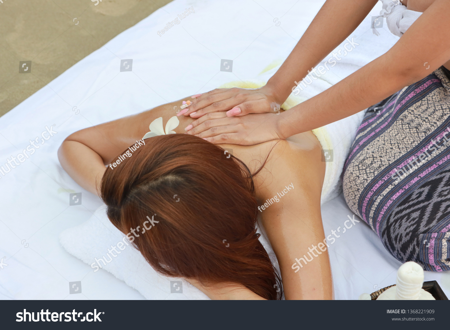 Massage woman erotic jung Asian Schoolgirl