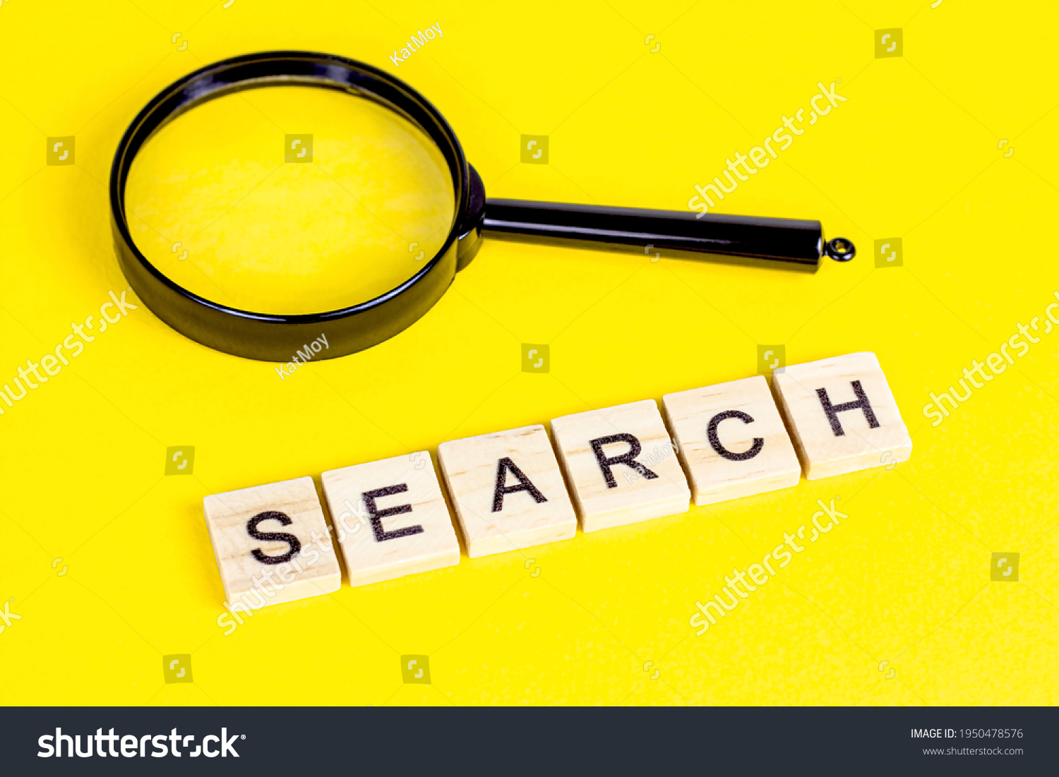 top-view-black-magnifying-glass-word-stock-photo-1950478576-shutterstock