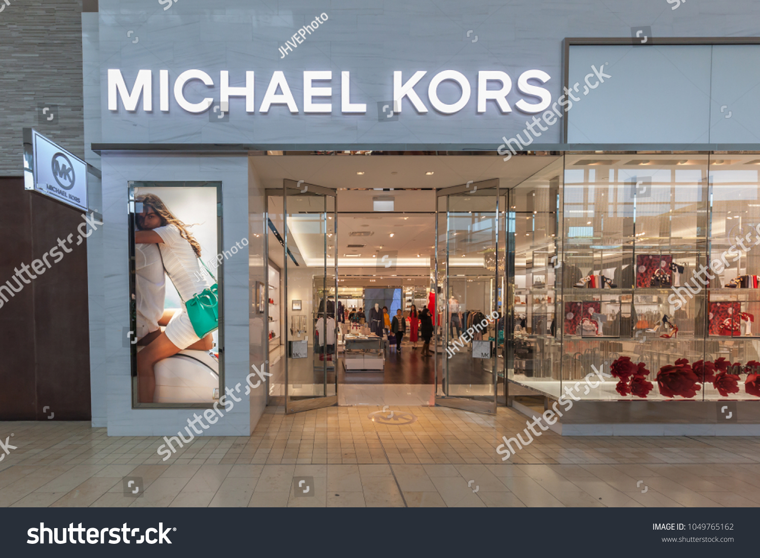 michael kors store toronto