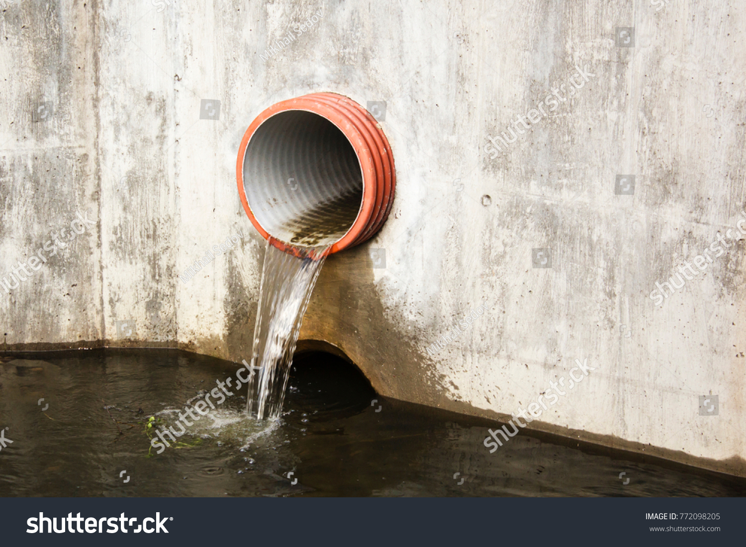 5,845 Outlet pipe Images, Stock Photos & Vectors | Shutterstock