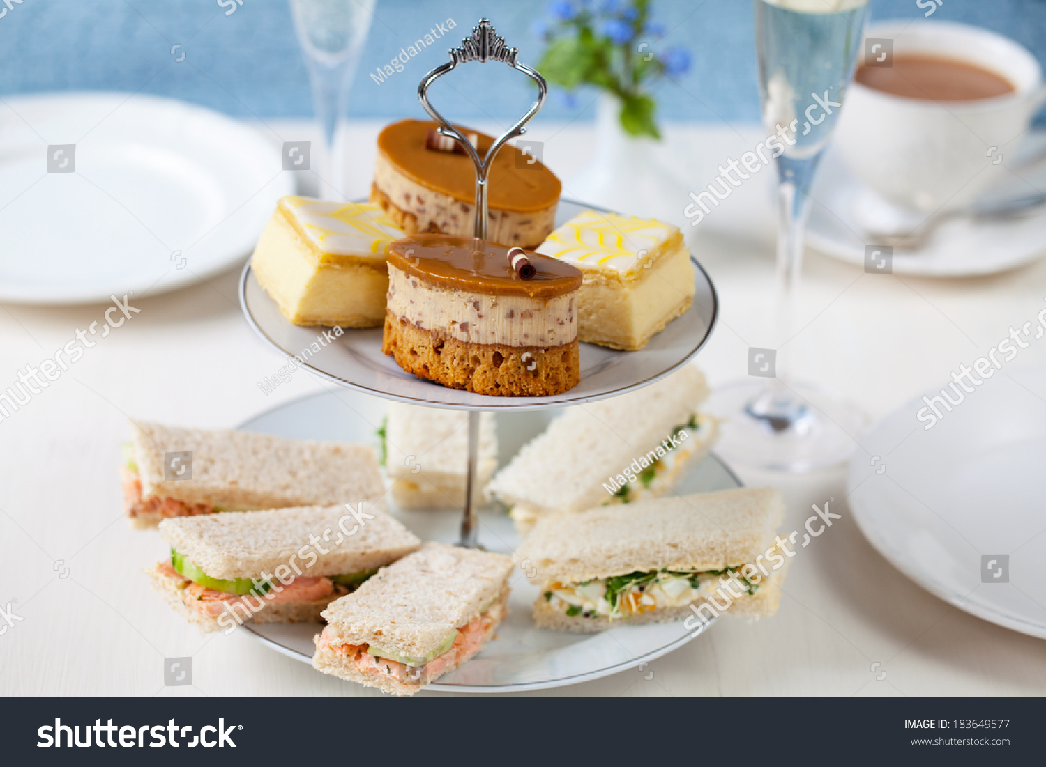 Traditional English Afternoon Tea Stock Photo 183649577 - Shutterstock