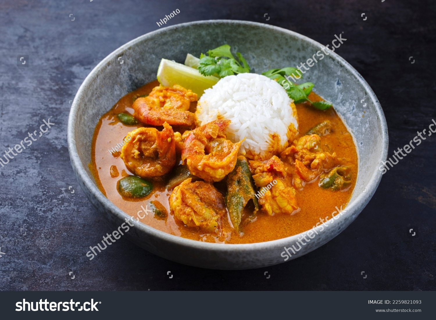  Wine Dual Curve Template Design Featuring Traditional Thai Kaeng