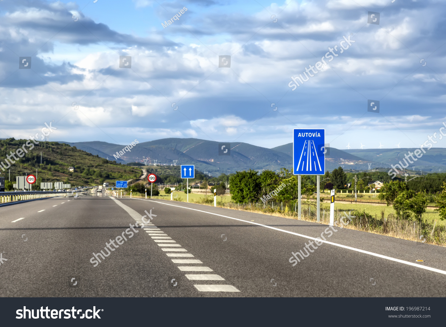 driving-in-spain-and-spanish-road-signs-explained