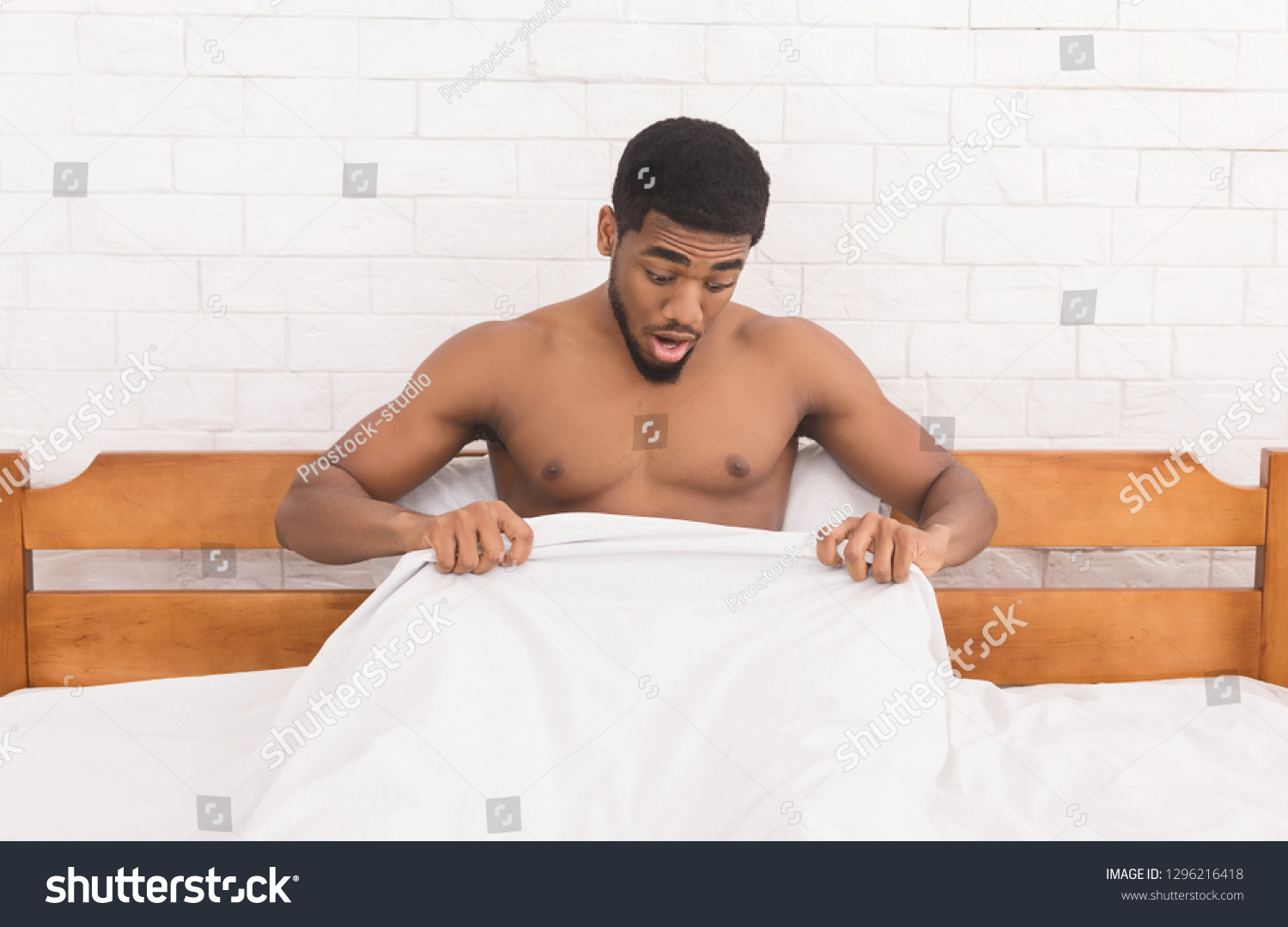 Trouble Erection Young Africanamerican Man Bed库存照片1296216418 Shutterstock