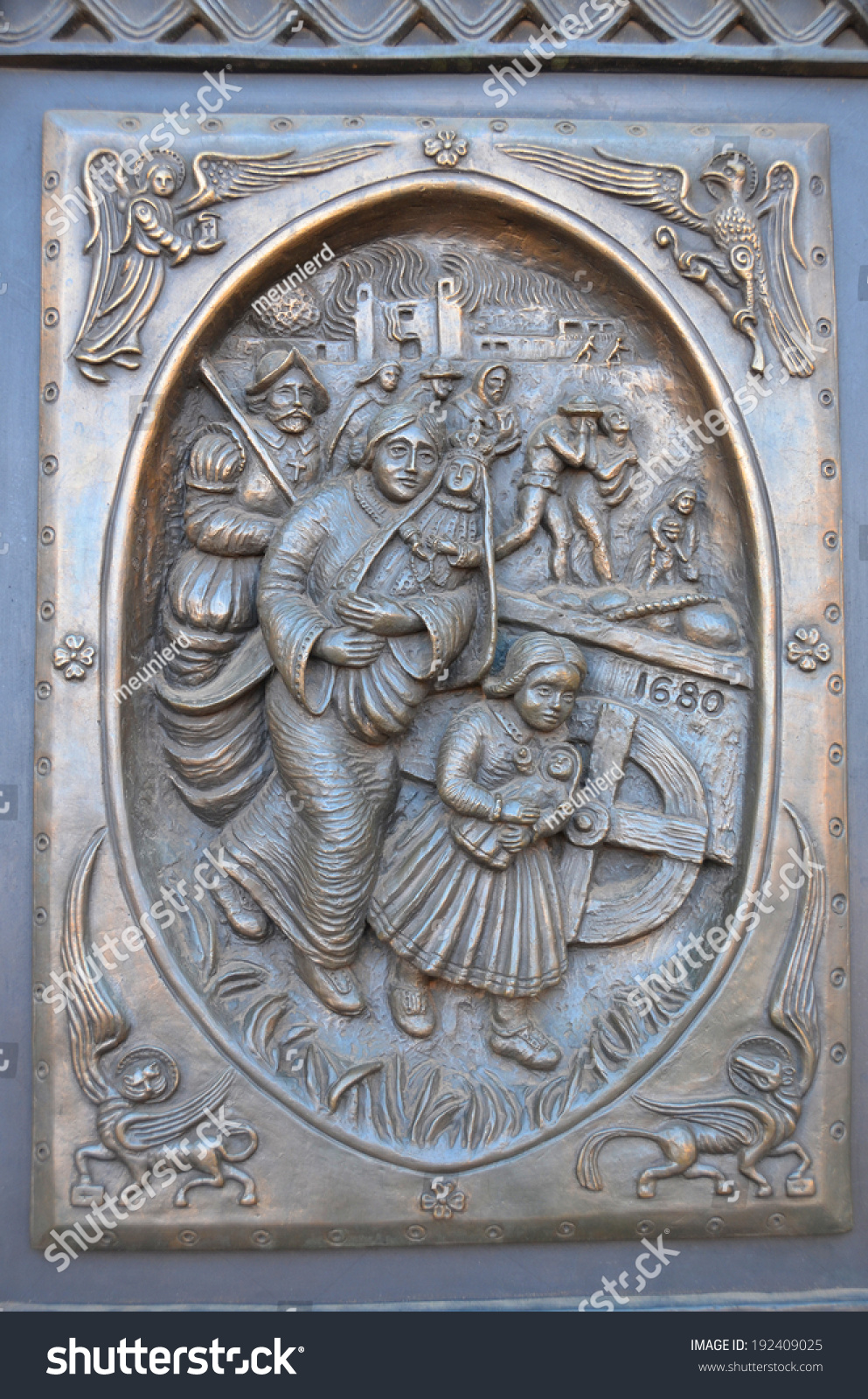 Tucson Arizona April 24 Bronze Door Stock Photo Edit Now 192409025