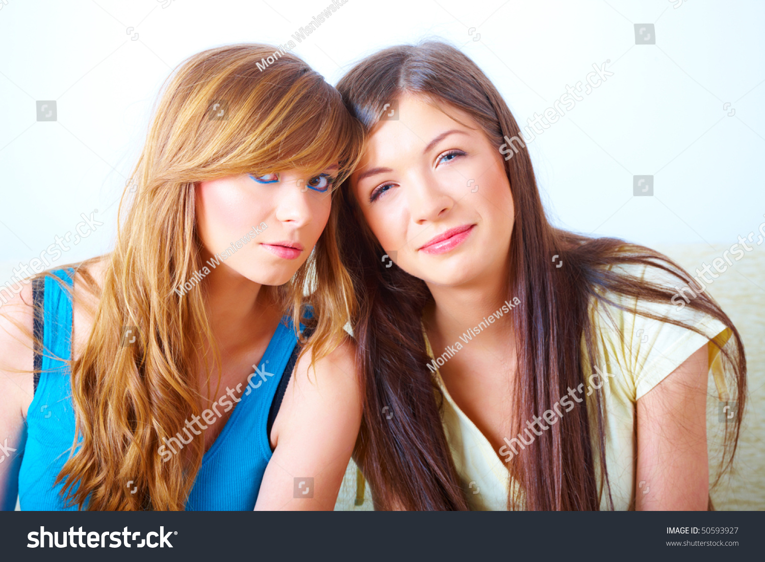 Girls Sitting On Each Others Face Girls Sitting On Each Others Face