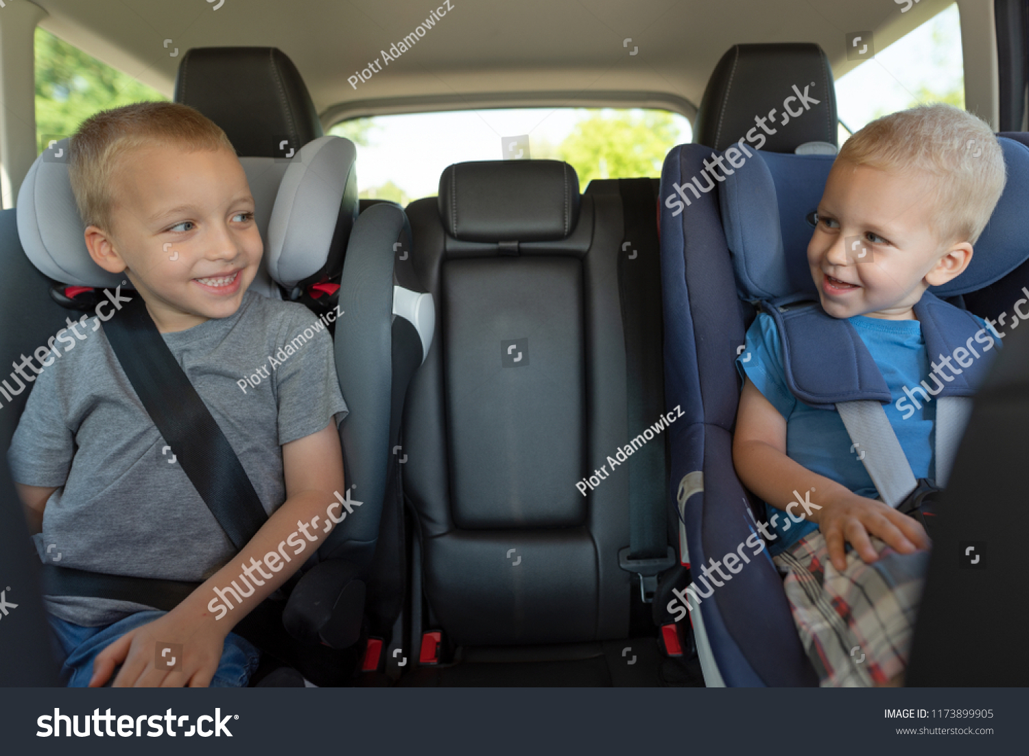 traveling with two car seats