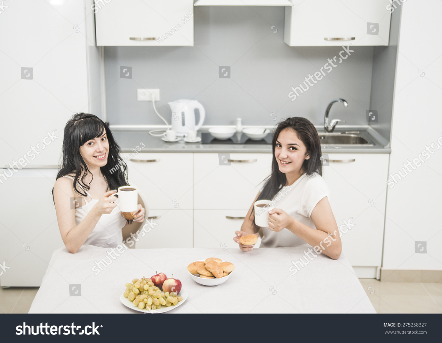 Daphne Rosen Porn Movies Two Lesbians Eating Each Other