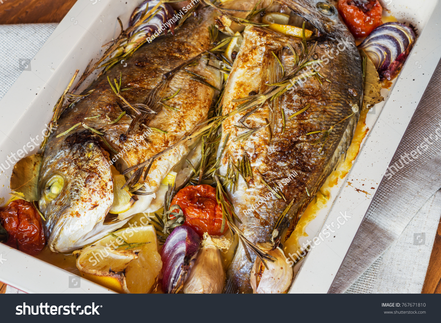 How delicious to bake dorado in the oven How delicious to bake dorado in the oven