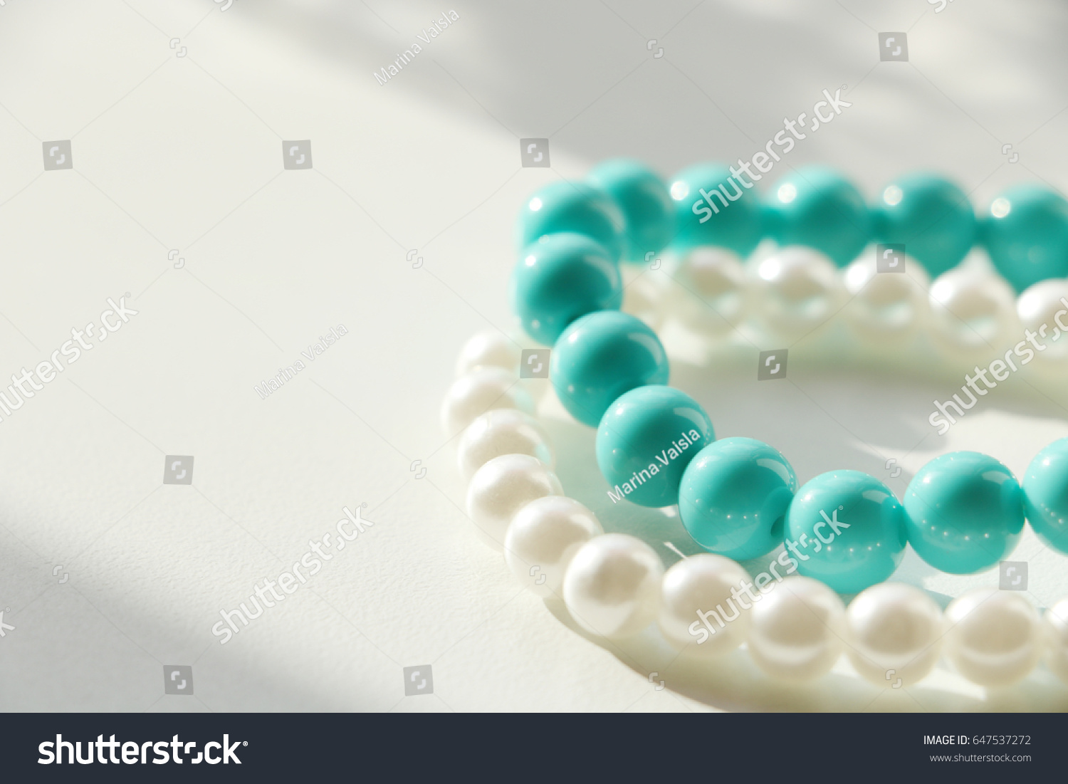 different color bracelets