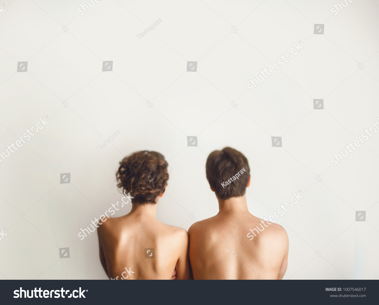 Im Genes De Man Woman Naked Beach Im Genes Fotos Y Vectores De Stock Shutterstock