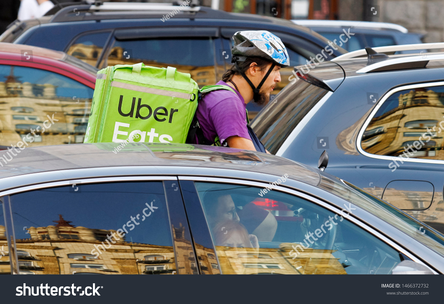 uber eats bicycle to car