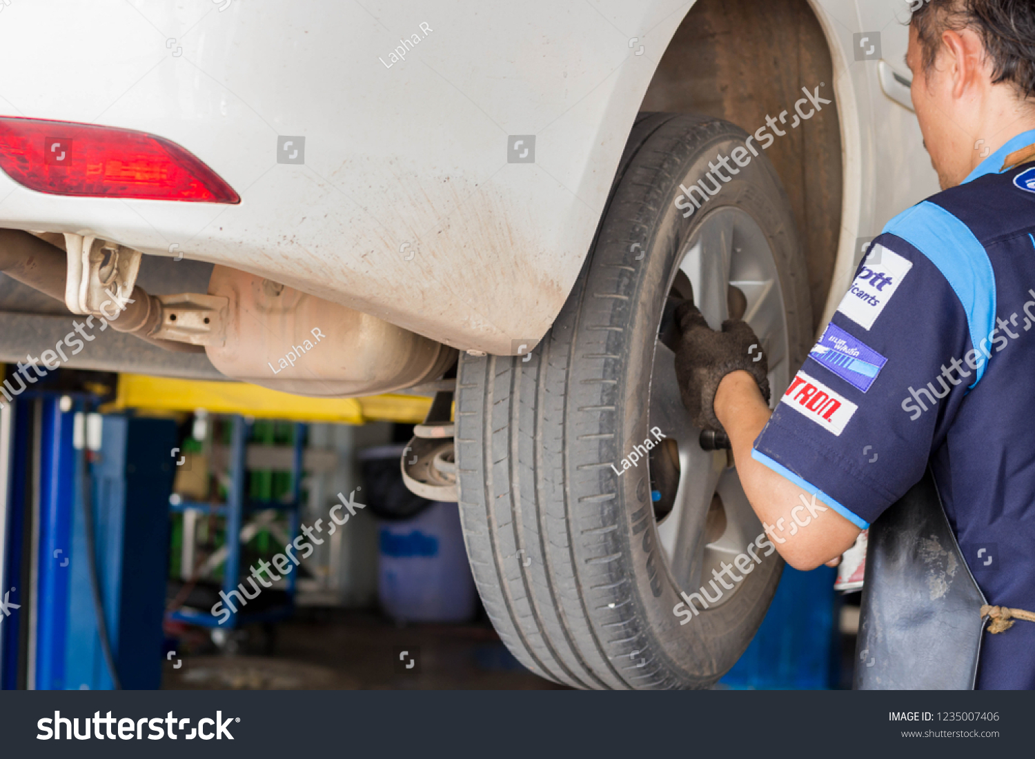 car repair gloves