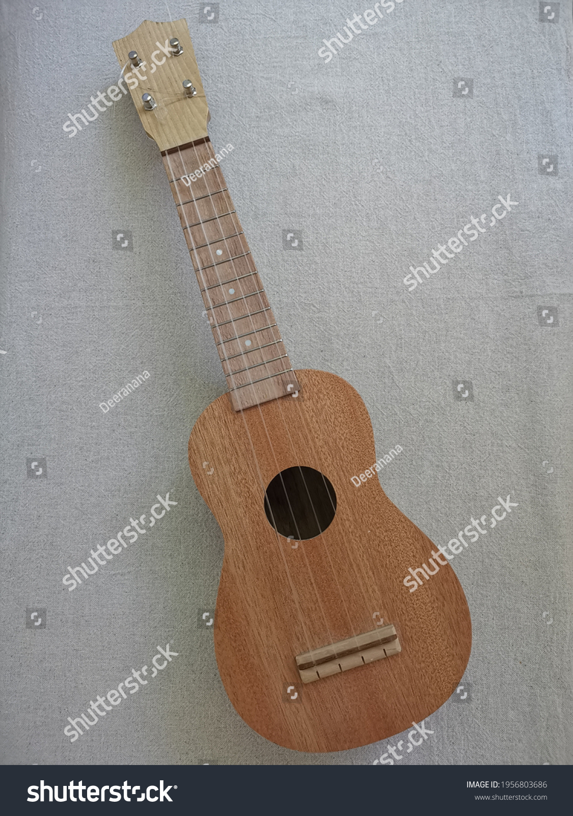 musical instrument that looks like a small guitar