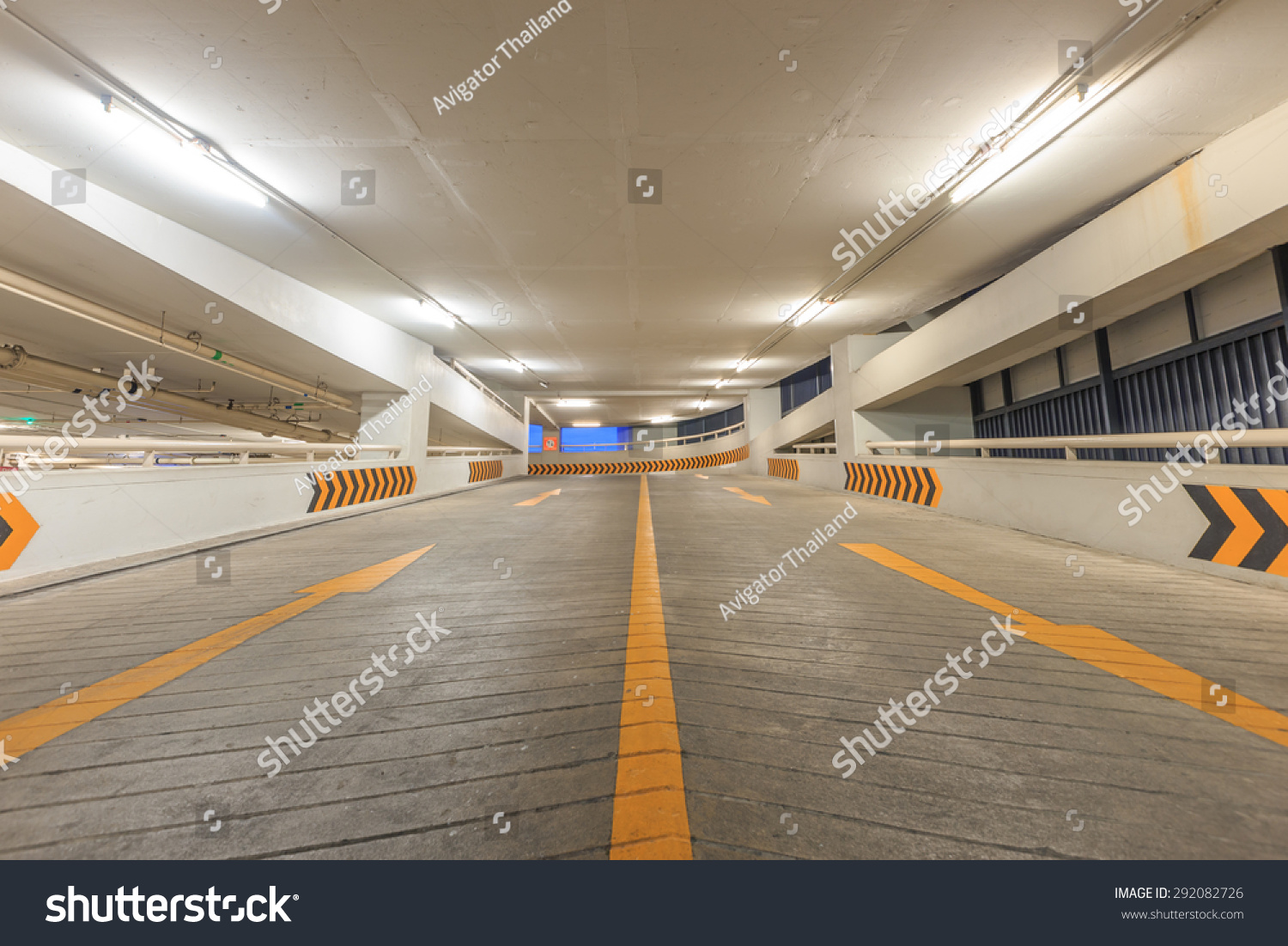 Underground Parking/Garage Stock Photo 292082726 : Shutterstock