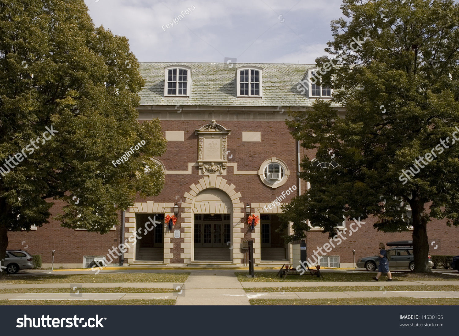 University Of Illinois In Champaign - Huff Hall. Stock Photo 14530105 ...