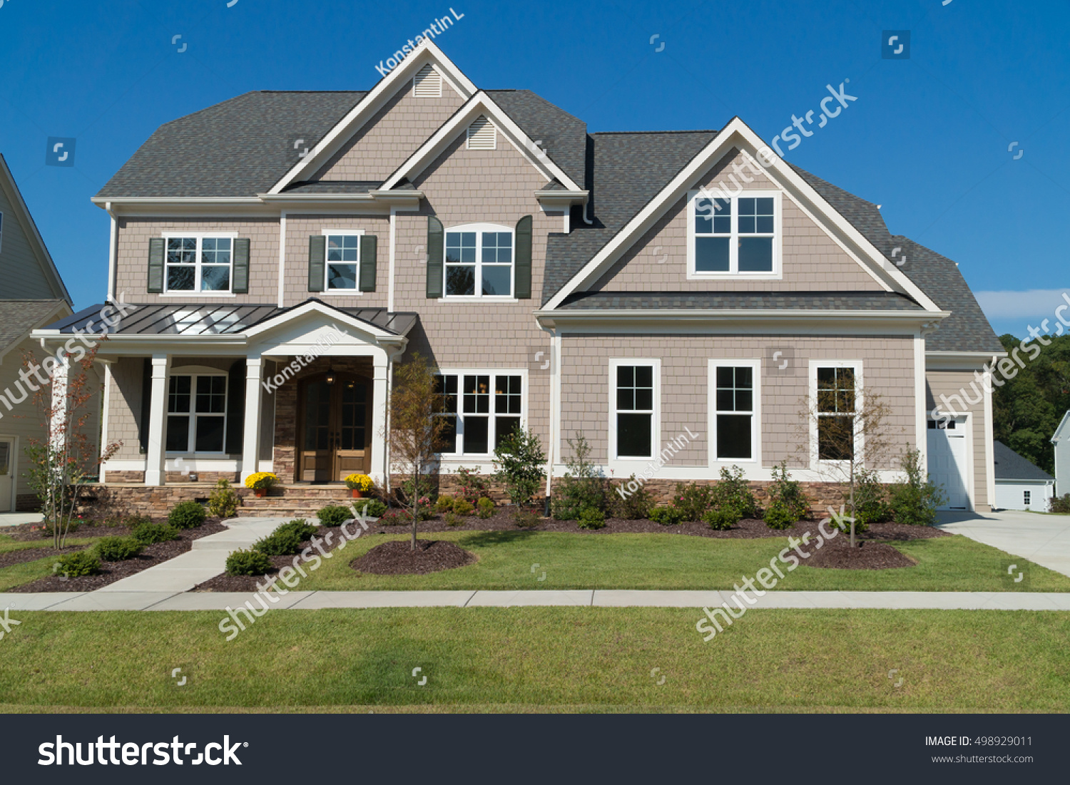  Upscale Suburban House  Stock Photo 498929011 Shutterstock