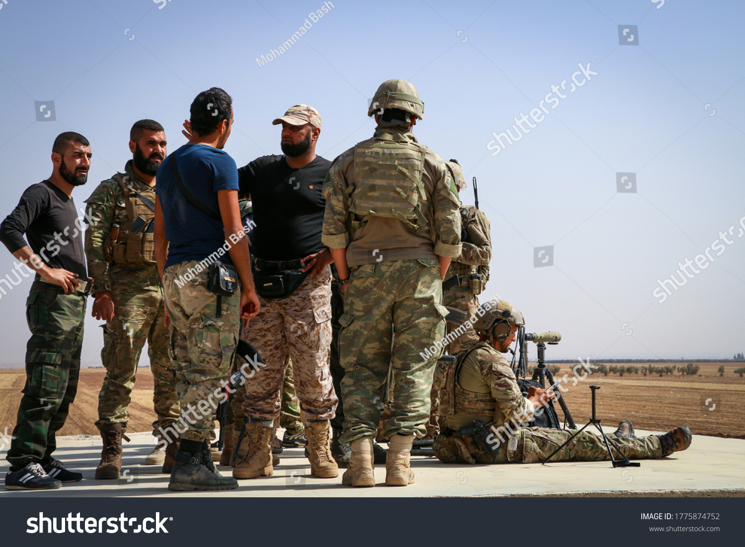 Us Turkish Soldiers Discussing Bombing Isis Stock Photo Shutterstock