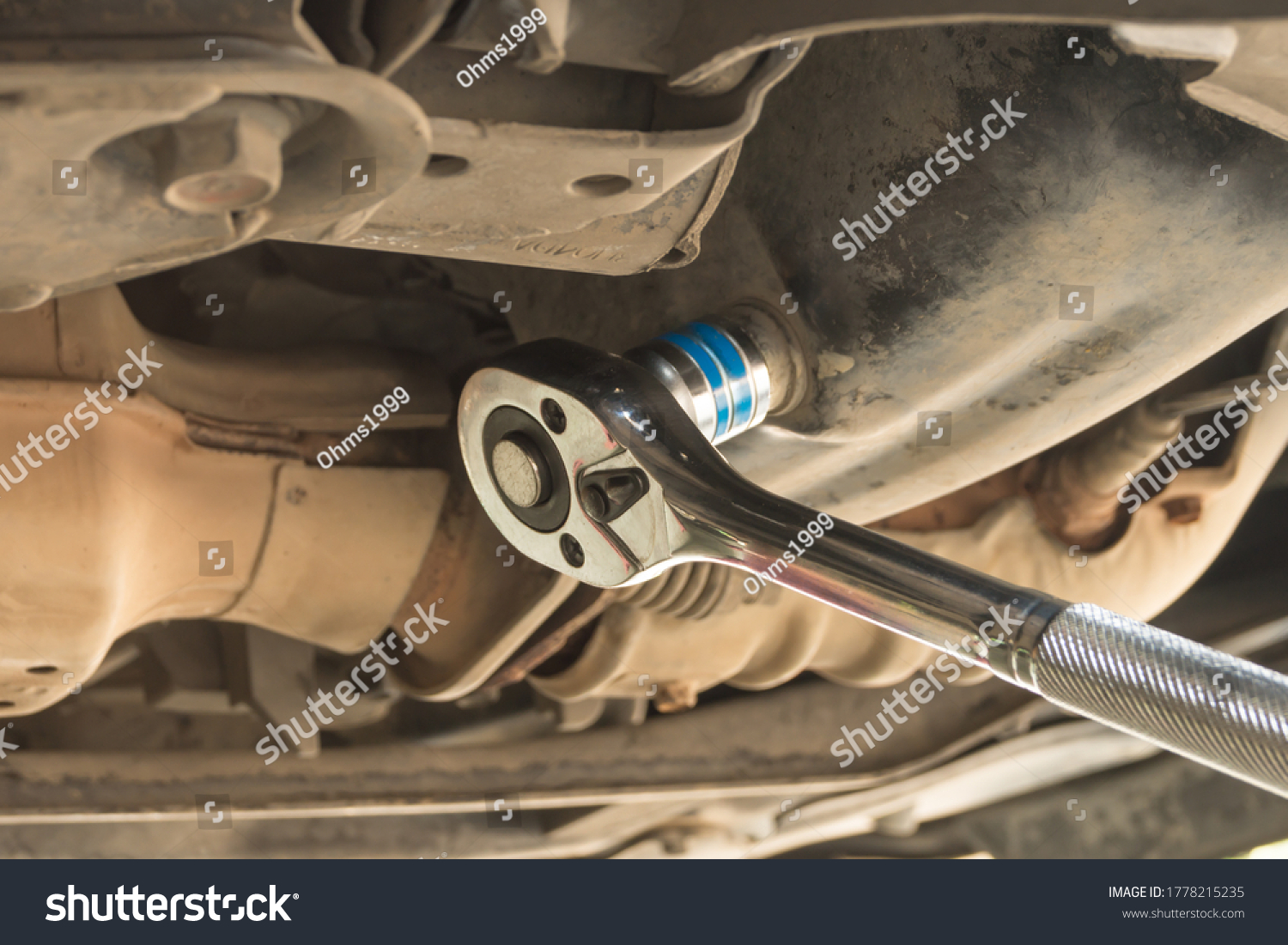 267 Oil Drain Plug Images Stock Photos Vectors Shutterstock   Stock Photo Use Screw For Car Engine Maintenance Service Use Mm Wrench To Change Engine Oil 1778215235 