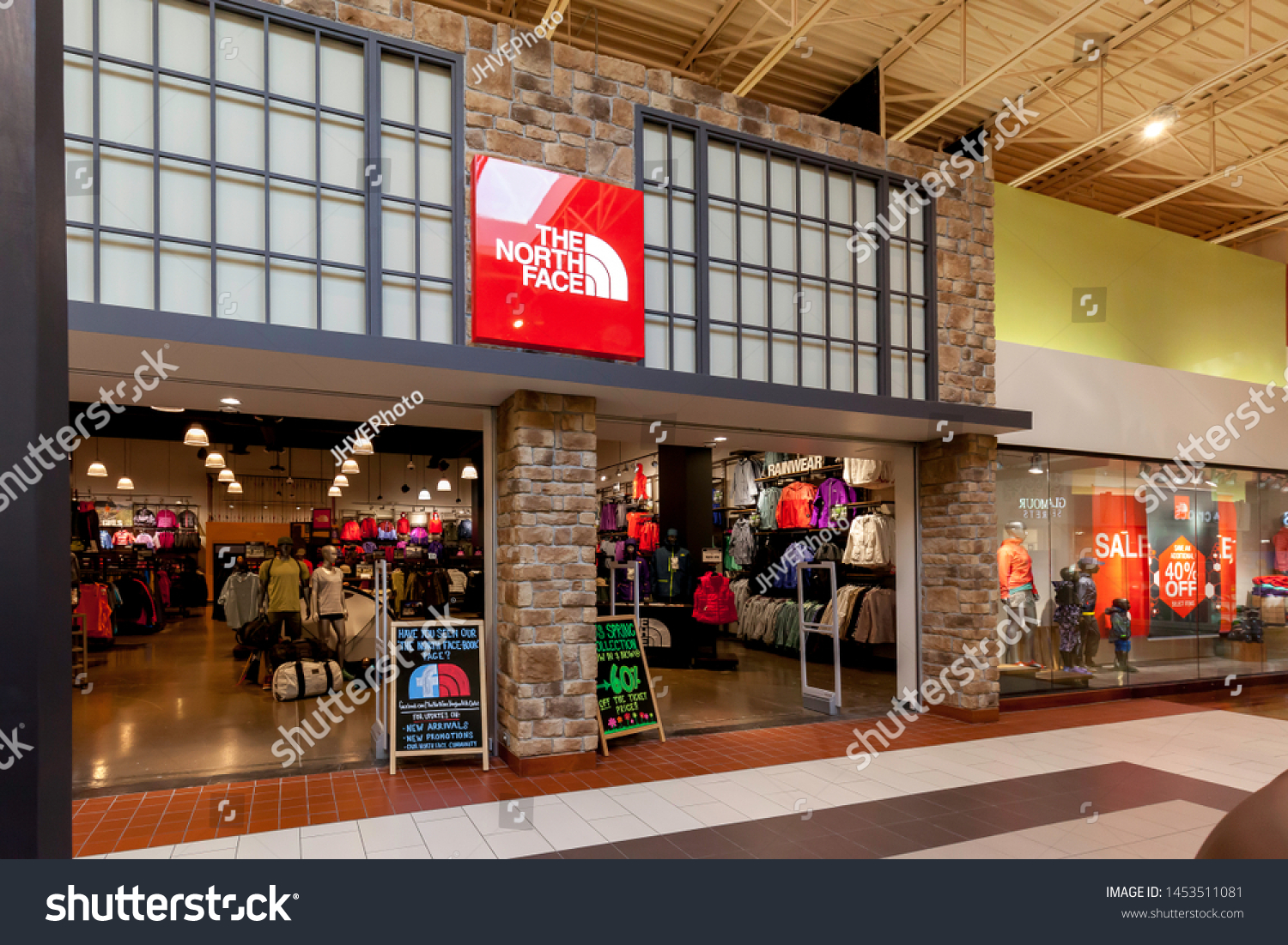 north face vaughan mills