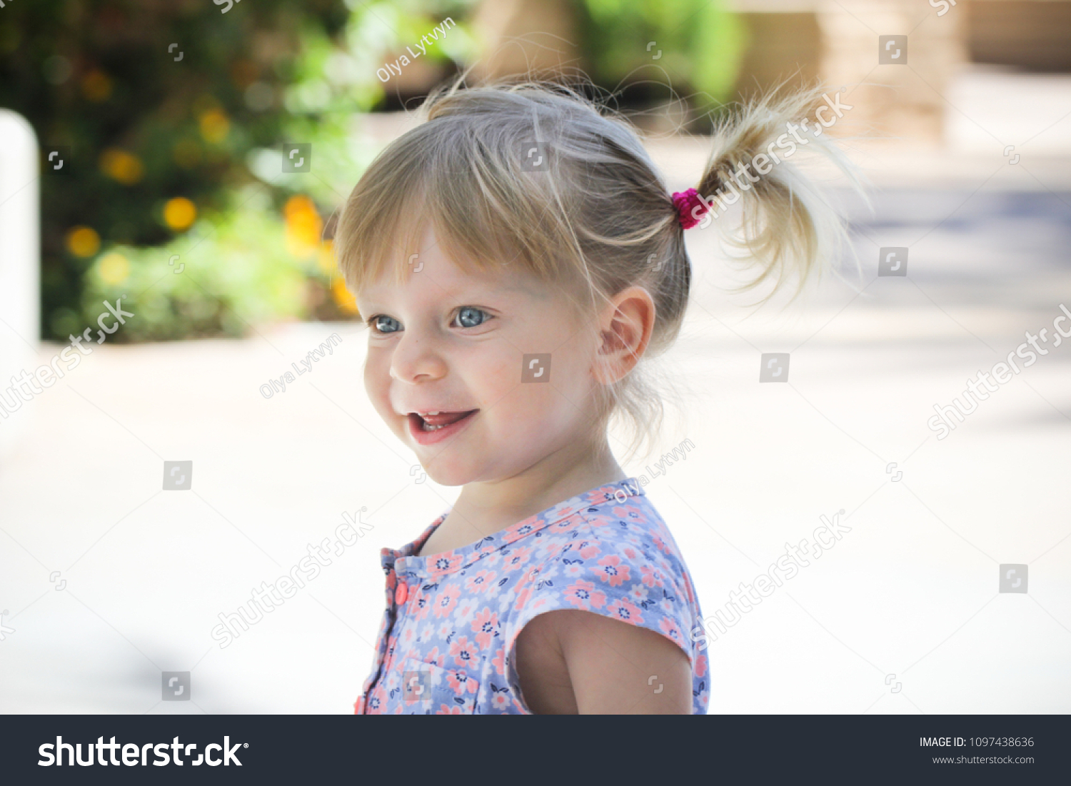 cute 2 year old girl