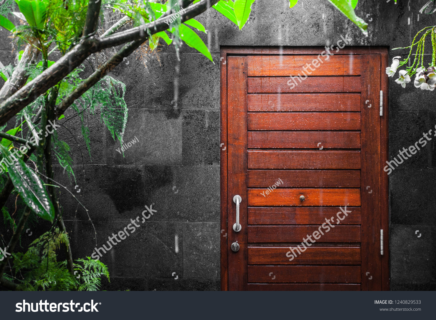 119 Water resistant door Images, Stock Photos & Vectors | Shutterstock