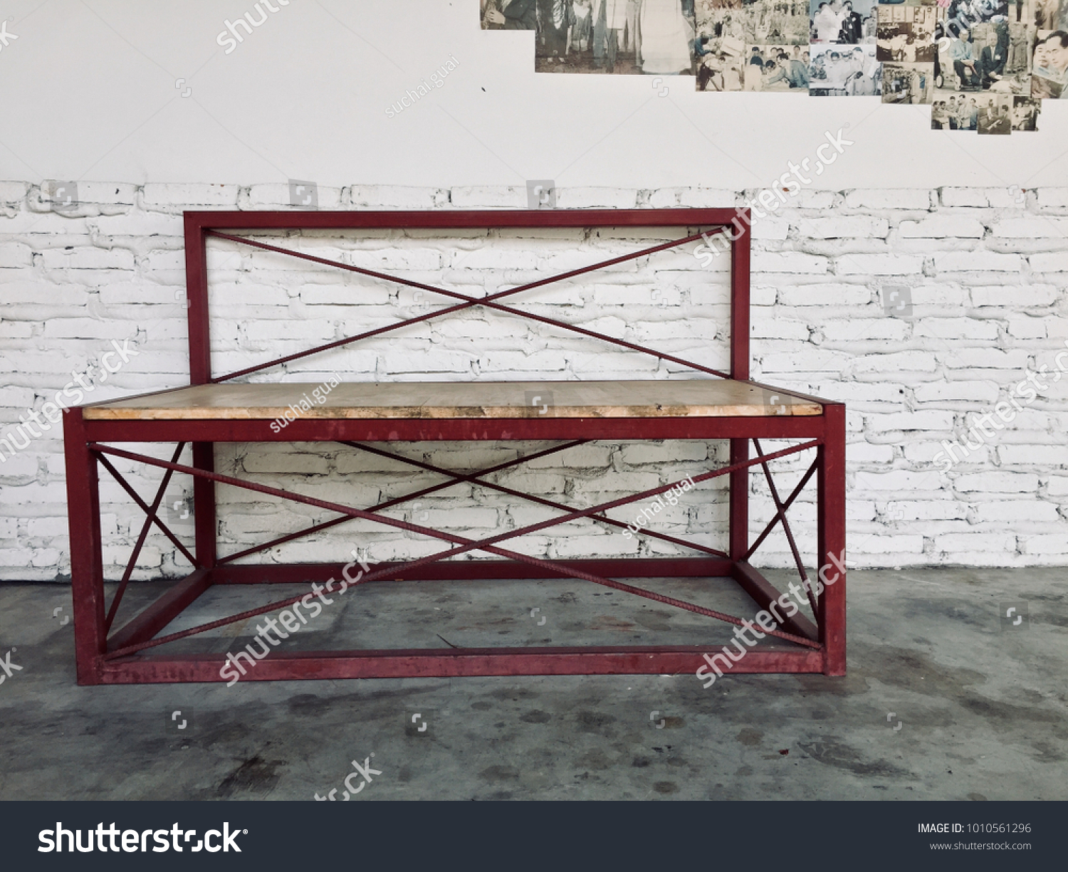 Vintage Bench Seat Front White Wall Vintage Interiors Stock Image