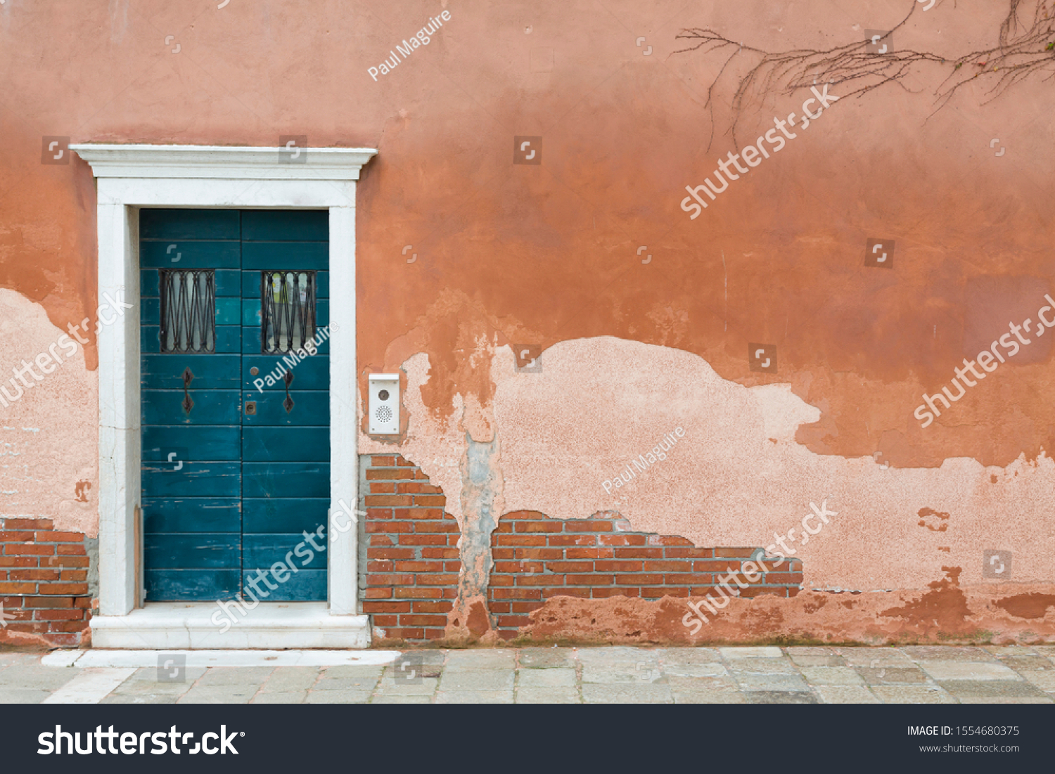 129,353 Italy door Images, Stock Photos & Vectors | Shutterstock