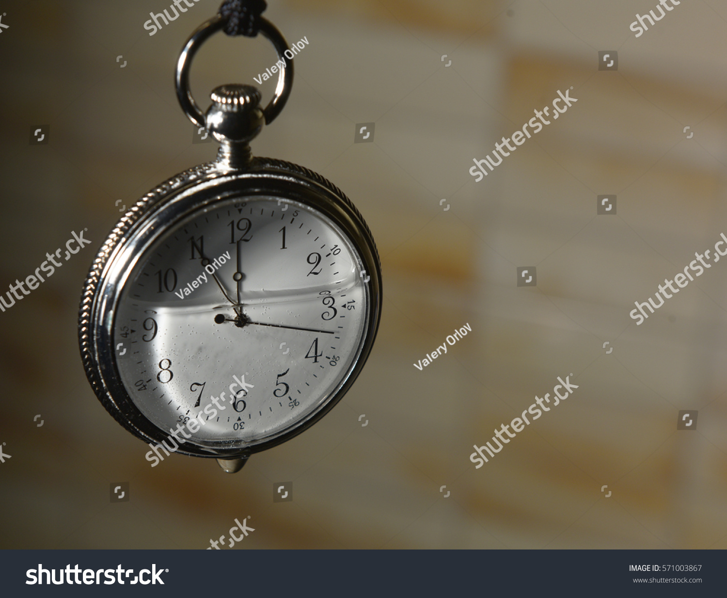 Vintage Pocket Watch Water Inside Dial Stock Photo 571003867 | Shutterstock