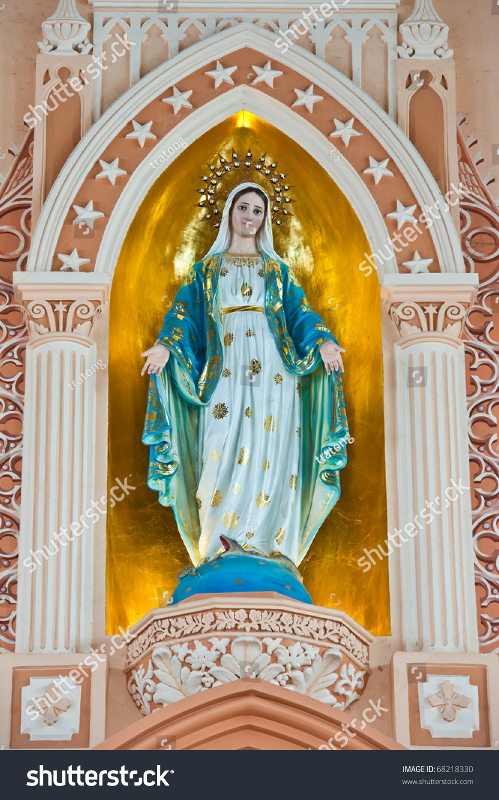 Virgin Mary Statue In Roman Catholic Church At Chanthaburi Province ...