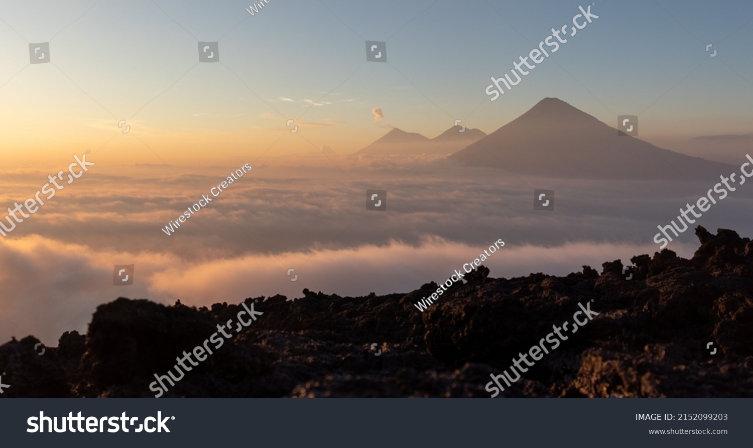 Volcano Fuego Acatenango Agua Above Sea Stock Photo 2152099203 ...