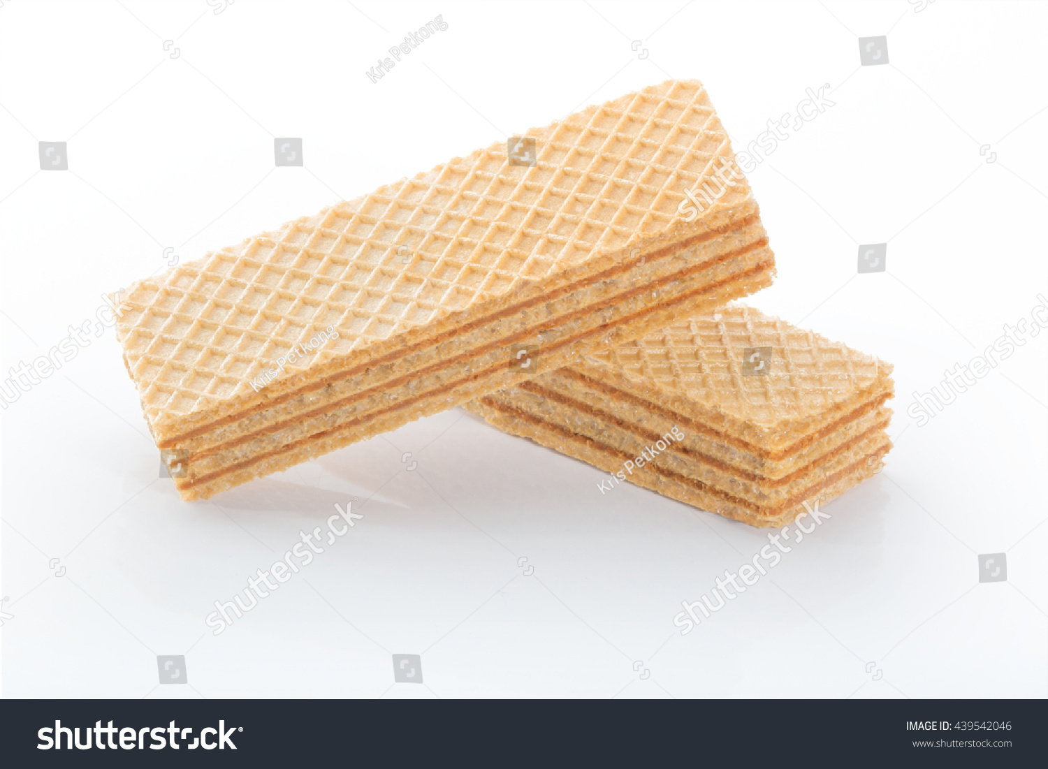 12,011 Chocolate filled wafer Stock Photos, Images & Photography ...