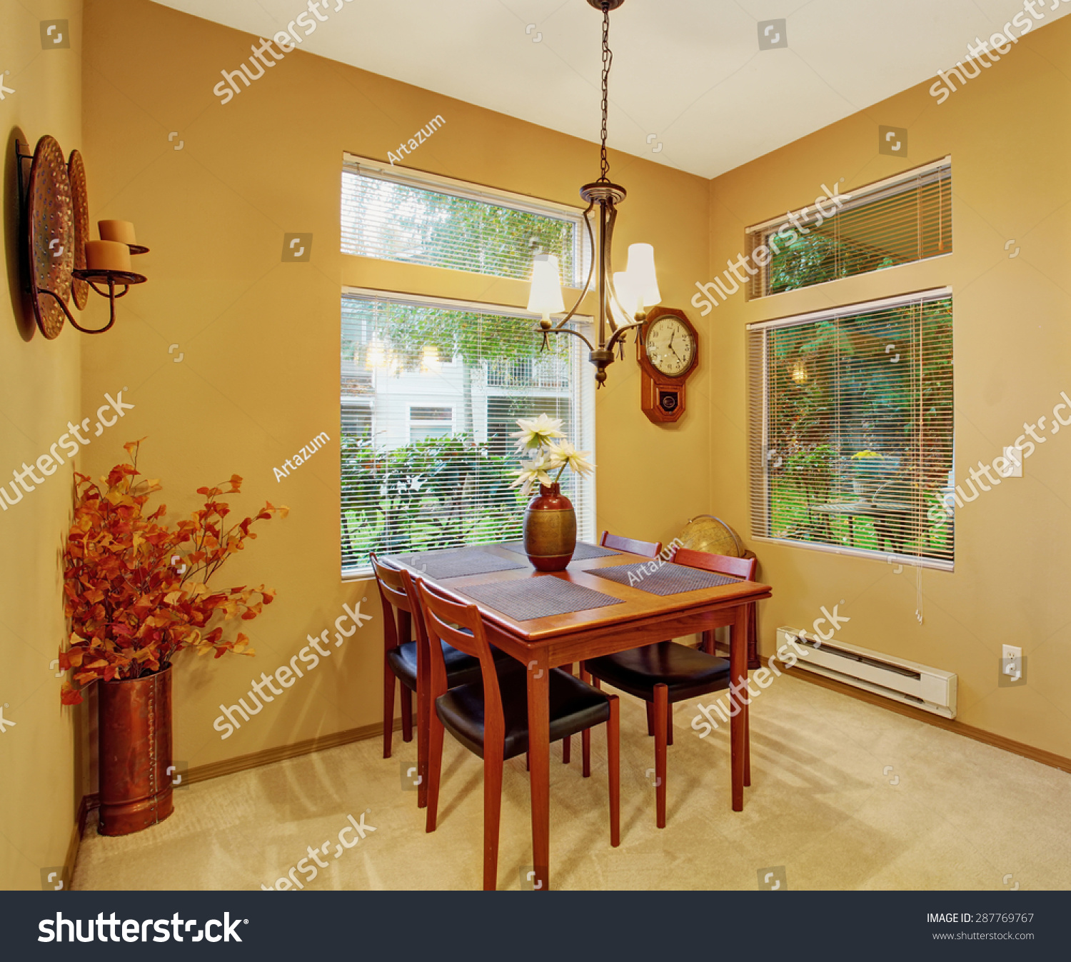 Warm Dining Room Carpet Windows Table Stock Photo Edit Now 287769767