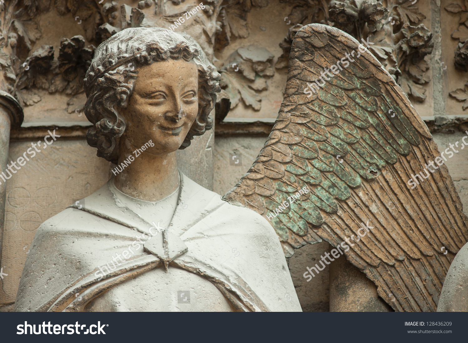 Washed-Out Statue Of Angel On The Front Of Cathedral Of Notre-Dame ...