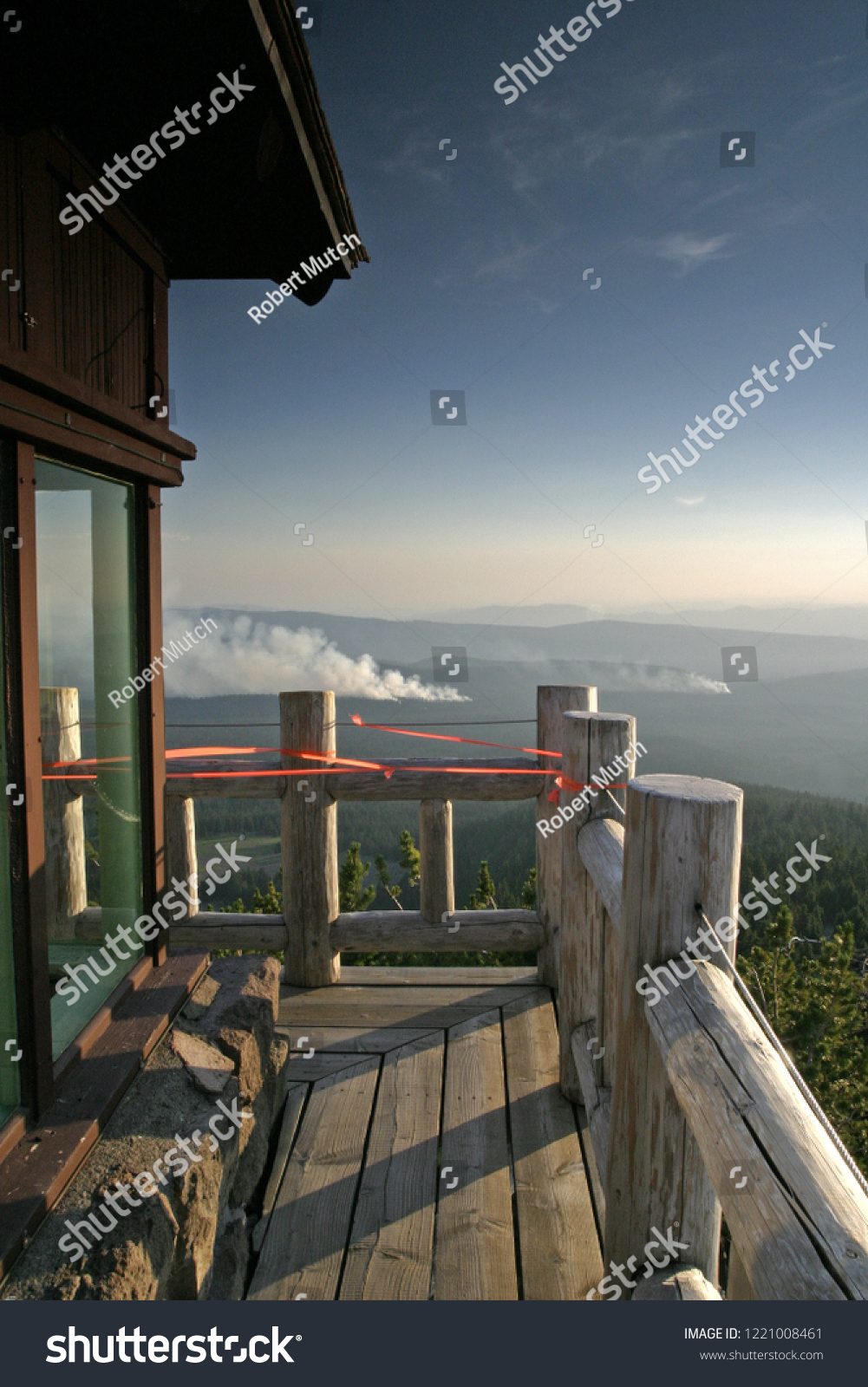 Watchman Fire Lookout Crater Lake National Stock Photo Edit Now