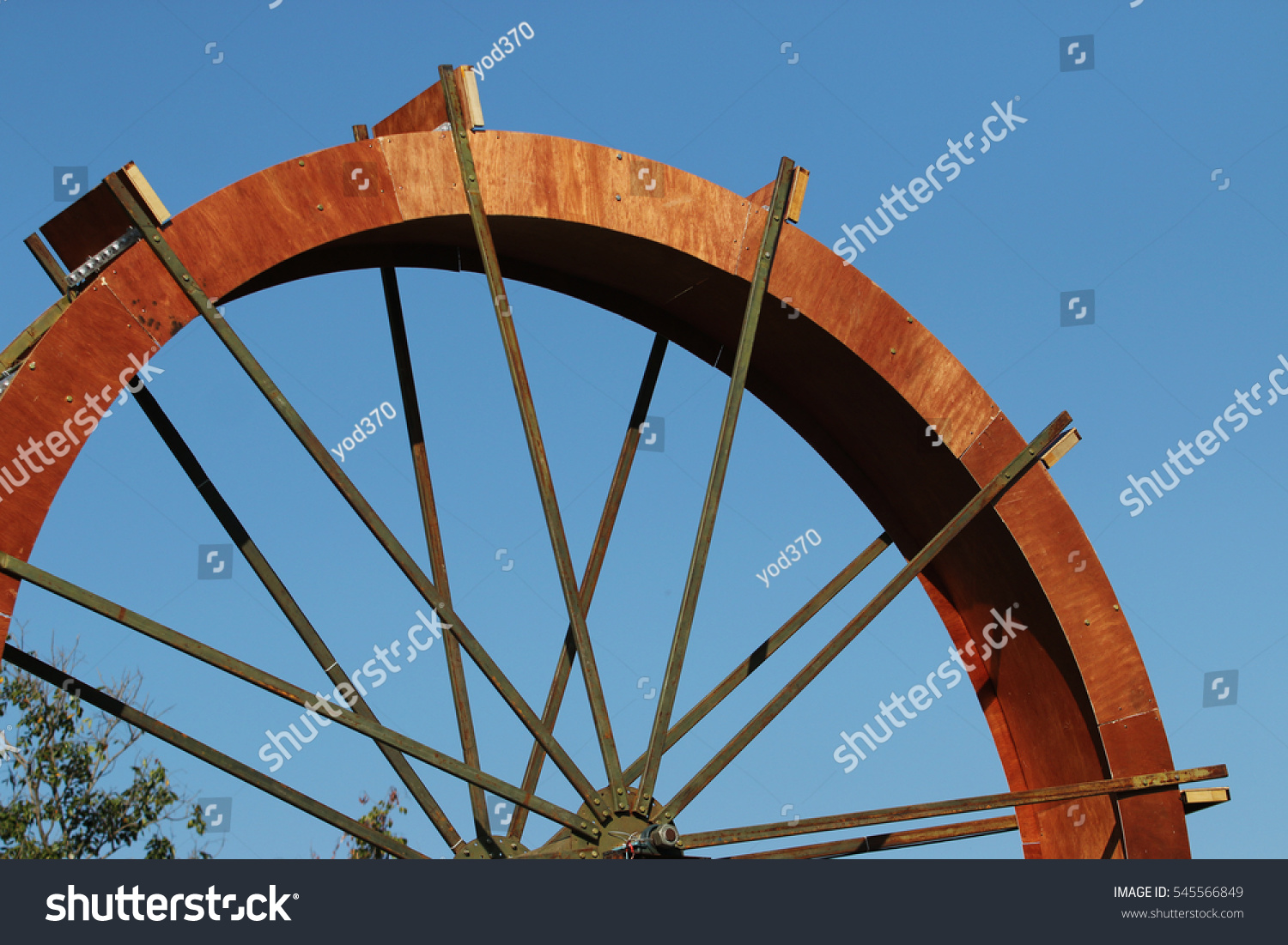 Water Wheel Turbine Stock Photo 545566849 | Shutterstock