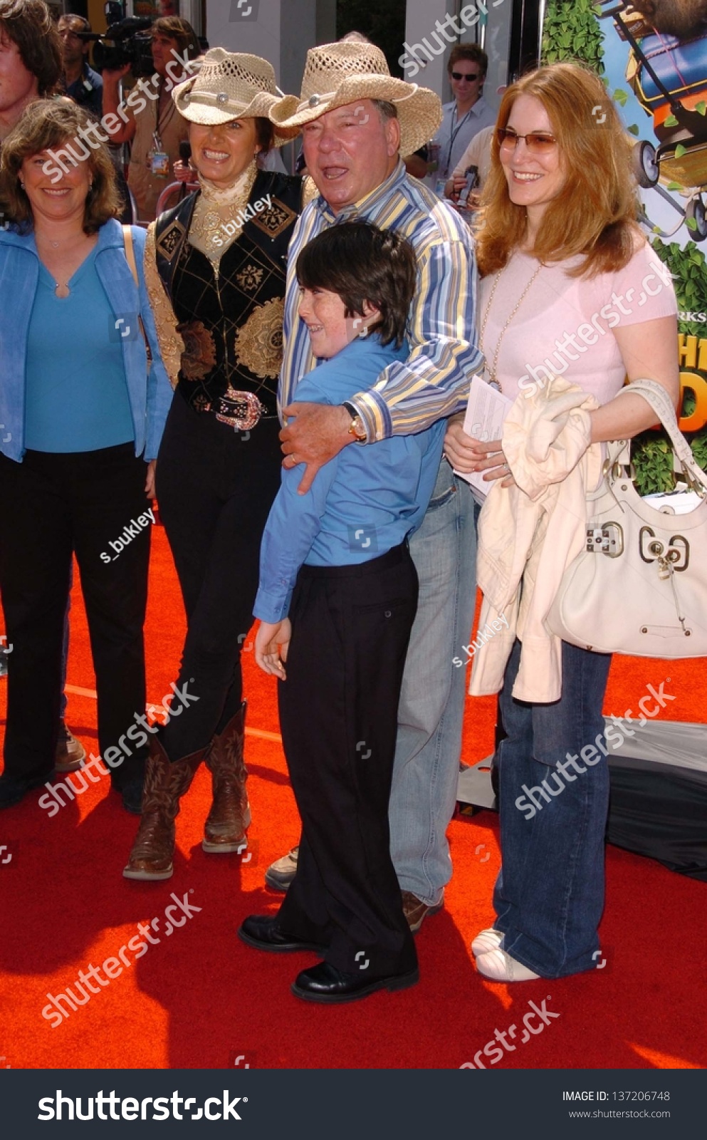 Westwood - April 30: William Shatner With Wife Elizabeth And Family At ...