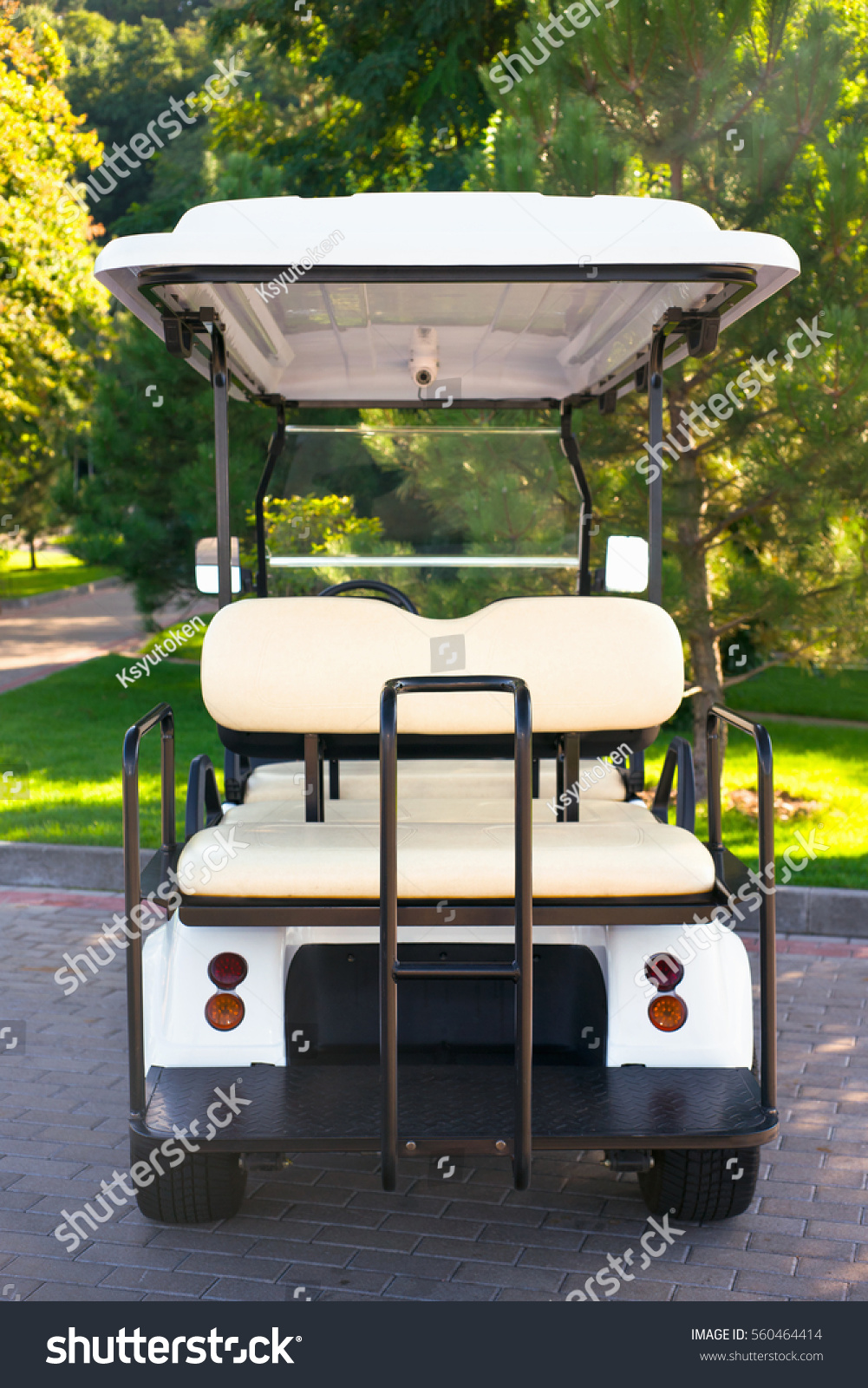 326件の「golf Cart Back」の画像、写真素材、ベクター画像 Shutterstock